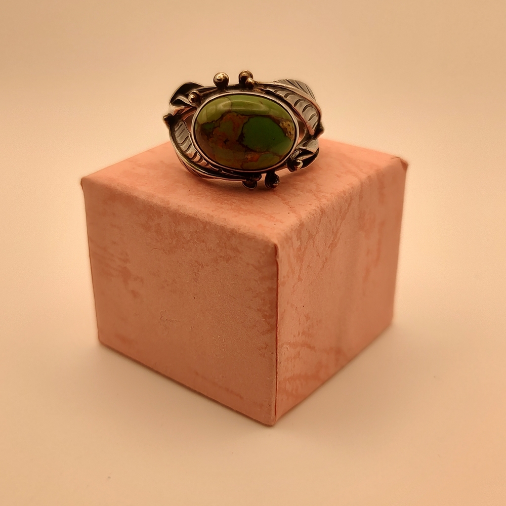 Vintage-Inspired Sterling & Composite Green Turquoise Ring Size 9 - Picture 6 of 7